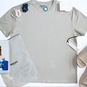 FEAR OF GOD ESSENTIALS ‘Pistachio’ Tee